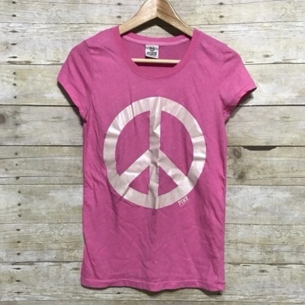 Vintage PINK Victoria's Secret iridescent peace sign graphic tee size medium - Picture 7 of 7